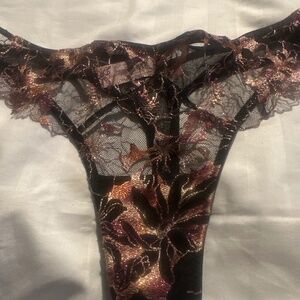 Victorias Secret Shine Shimmer Thong S New